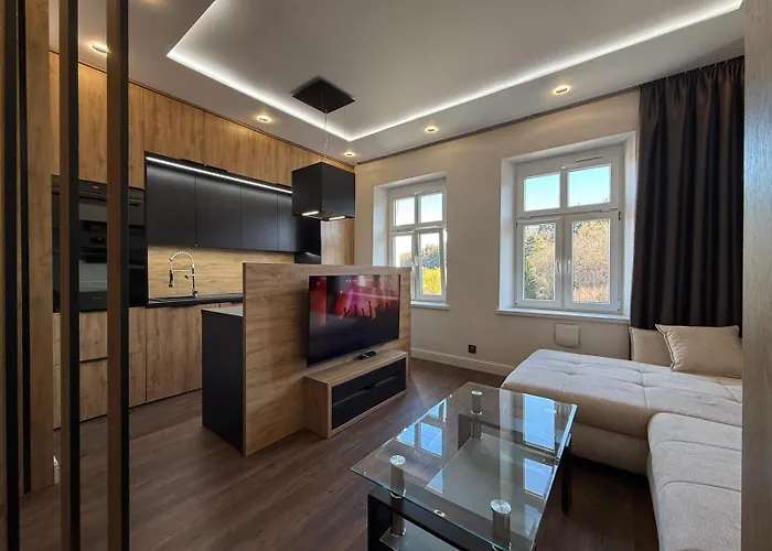 Greenhills 3 公寓 *